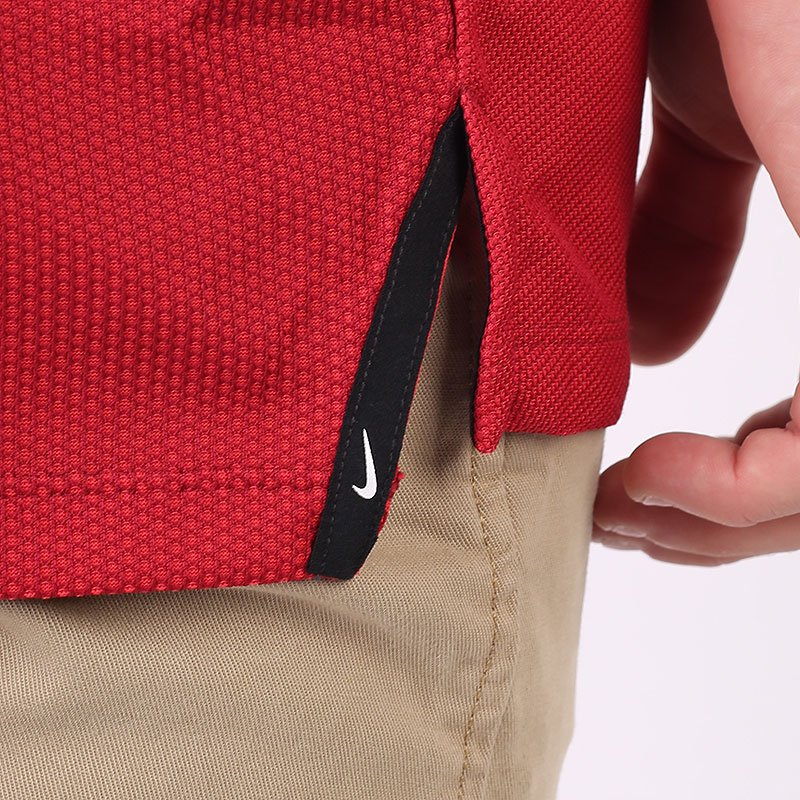 мужская красная футболка Nike Dri-Fit Tiger Woods Mock Neck Golf Shirt CU9526-677 - цена, описание, фото 4